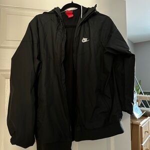 Nike Men's Black Windbreaker Jacket